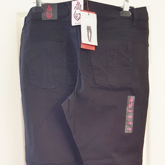 TRIPP Pants NWT Sz 14 Black Skull Rivets Rocker Jeans - Picture 4 of 6